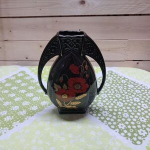 Elegant Black Floral Vase